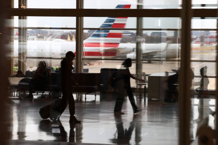 apesar-de-trump,-rejeicao-de-vistos-de-turismo-dos-eua-para-brasileiros-diminui-em-2025