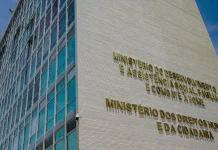 Ministérios reagem à absolvição de homem que estuprou menina em MG ministerios-reagem-a-absolvicao-de-homem-que-estuprou-menina-em-mg