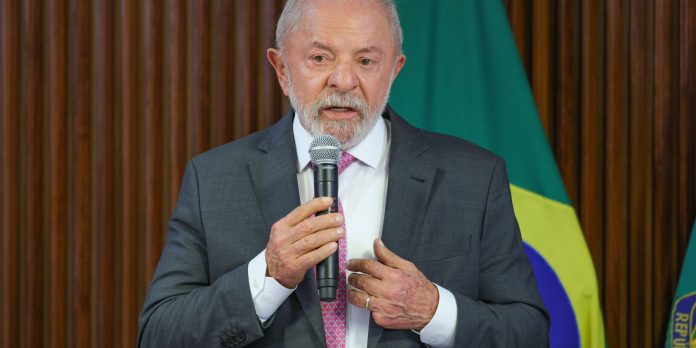 lula-diz-que-pais-nao-precisa-de-escola-civico-militar-na-educacao