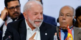 Lula defende fim da 6×1 e diz que ganhos não podem valer só para ricos lula-defende-fim-da-6×1-e-diz-que-ganhos-nao-podem-valer-so-para-ricos