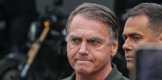 PGR dá aval para Bolsonaro fazer cirurgia no ombro pgr-da-aval-para-bolsonaro-fazer-cirurgia-no-ombro