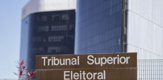 TSE tem maioria para cassar mandato do governador de Roraima tse-tem-maioria-para-cassar-mandato-do-governador-de-roraima